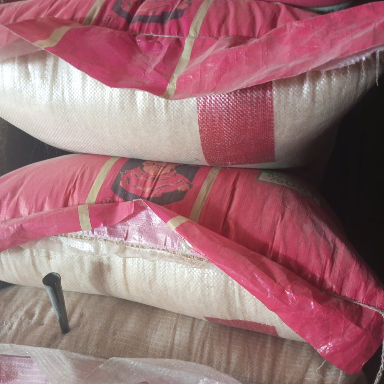 Brown rice/ local rice - Image 2